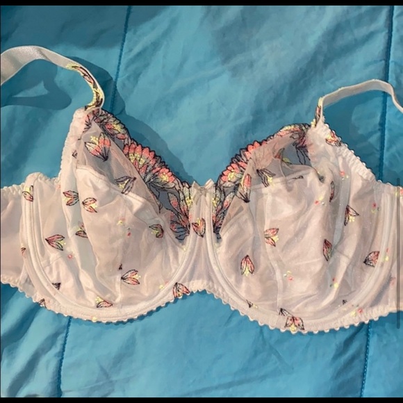 COPY - 🤍Prima Donna Bra🤍 - Picture 2 of 8